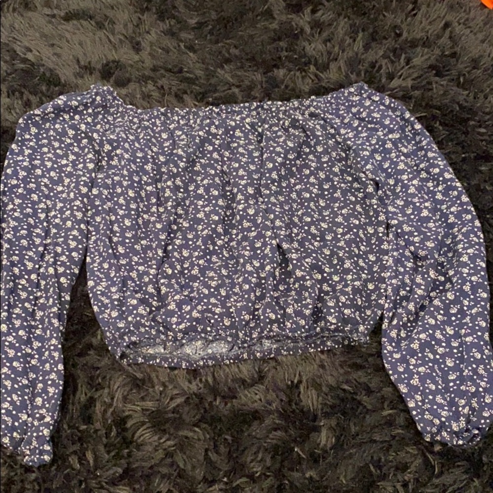 Brandy melville off the shoulder top!